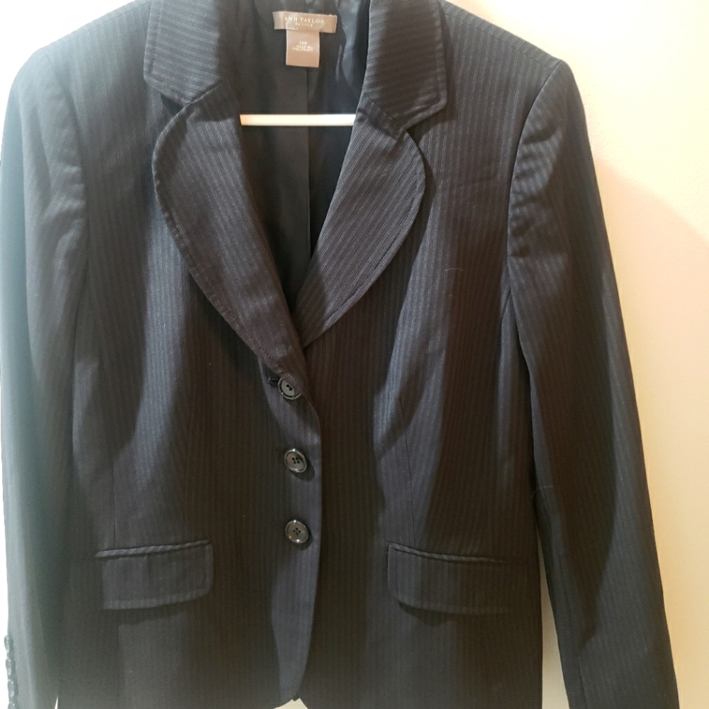 Ann Taylor Navy Stripped Blazer Size 10p